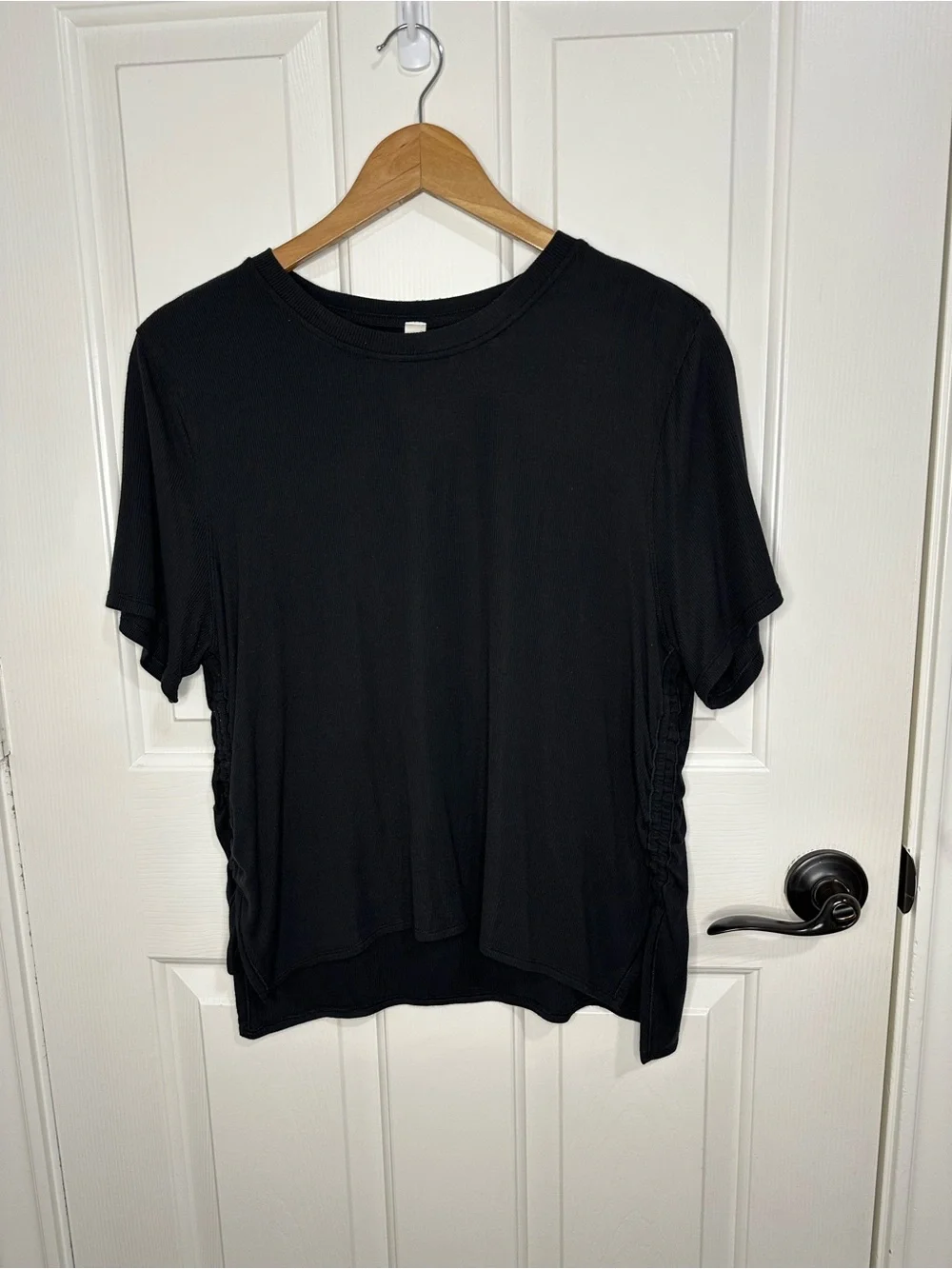 Lululemon Black Modal Side Cinch Ribbed T-Shirt Sz 14 Athleisure Minimalist Gym